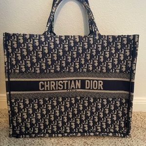 DIOR BOOK TOTE Blue Dior Oblique Embroidery (large)